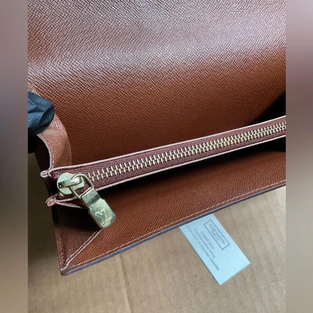 ✅AUTHENTIC LONG SARAH WALLET LOUIS VUITTON - Picture 9 of 13